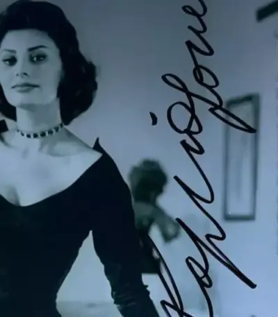 Rare Sophia Loren Signed Poster – Beckett COA, Buy Now!